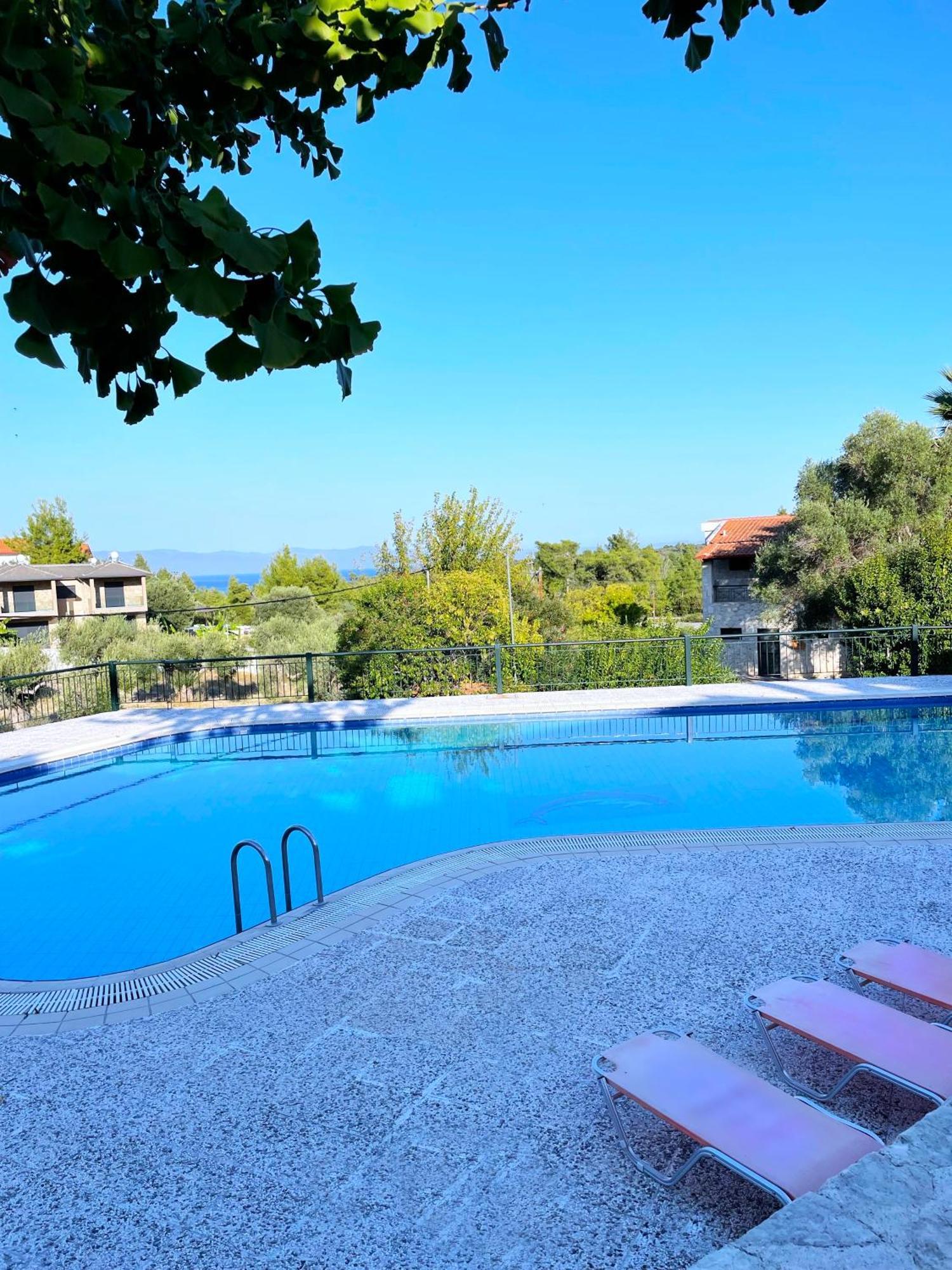 Mikael Pool Villa Paliouri Exterior photo