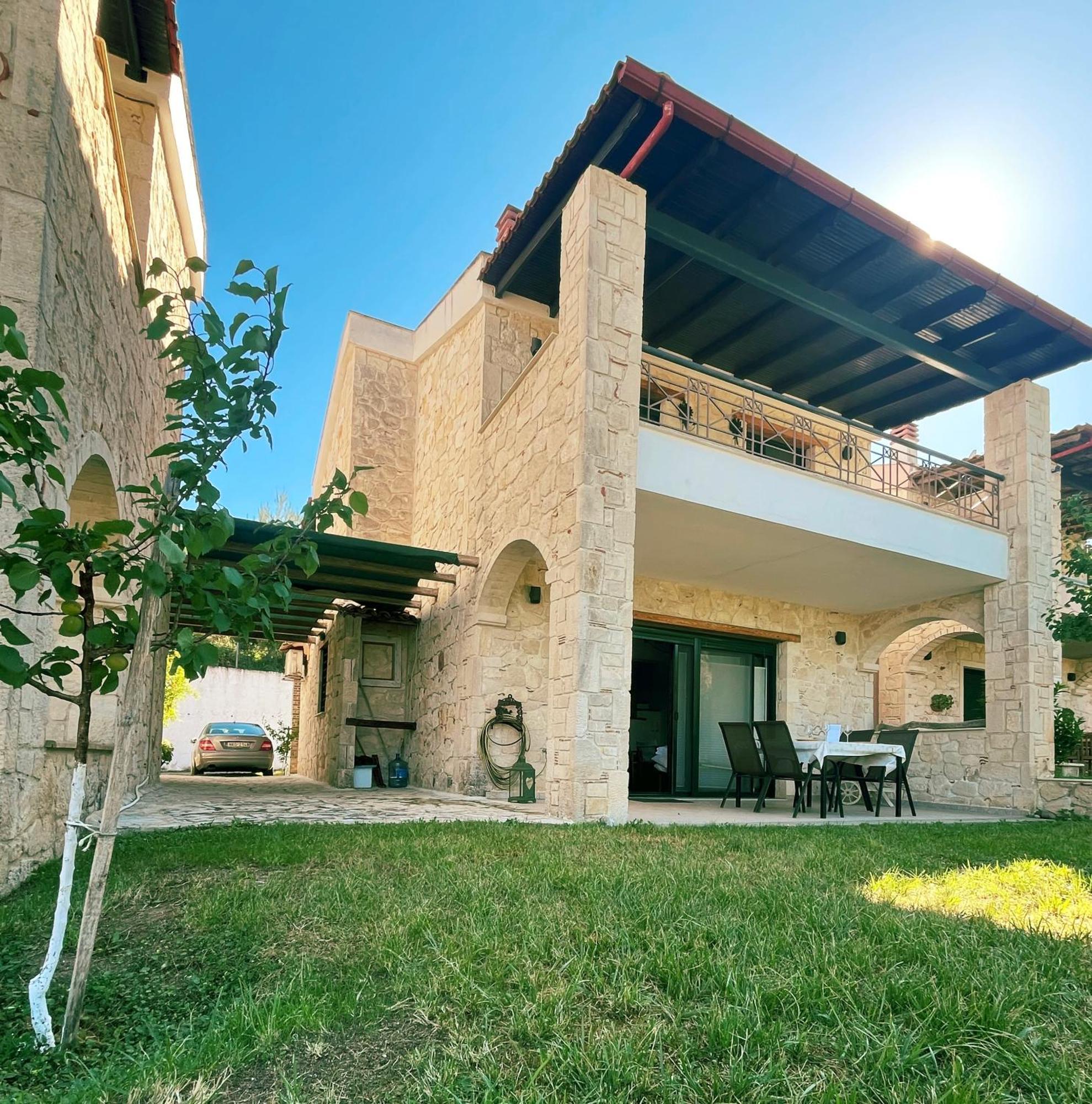 Mikael Pool Villa Paliouri Exterior photo